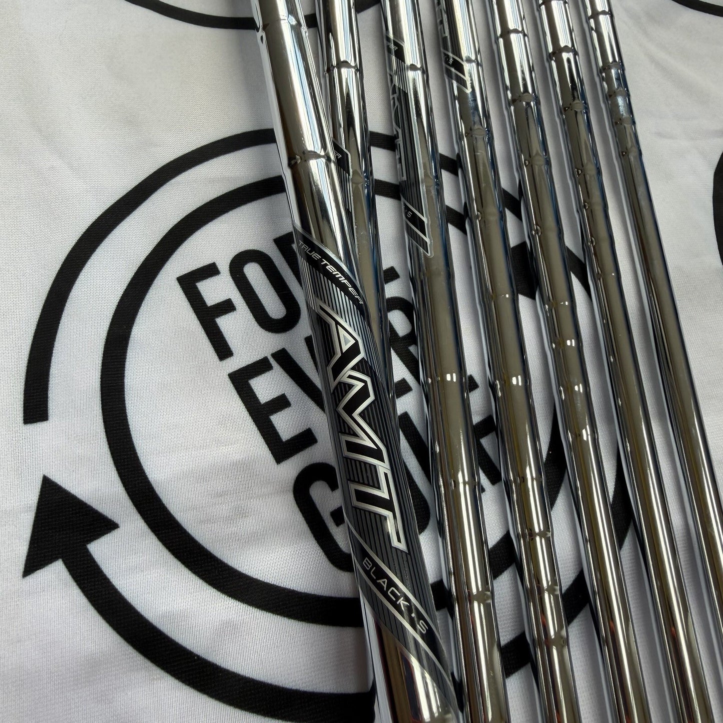 TITLEIST T250 IRONS / 5 - PW + 48 / RH / AWT Black - Stiff Flex / MINT USED