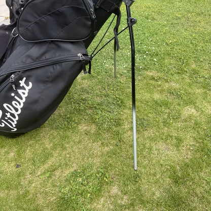 TITLEIST Golf Cary Bag / Black/White / 6 Way Divide / GOOD USED