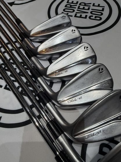 TAYLORMADE P790 (2021) IRONS / 5 - AW / RH / 100g Stiff Flex / GOOD USED