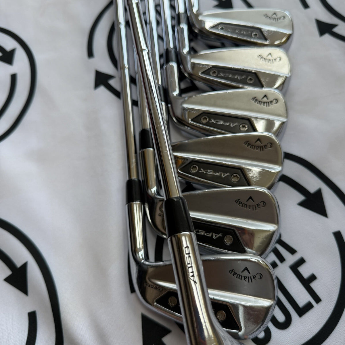 TITLEIST 712 MB IRONS / 4 - PW / Mens TH / Project X 7.0 Shafts / GOOD USED