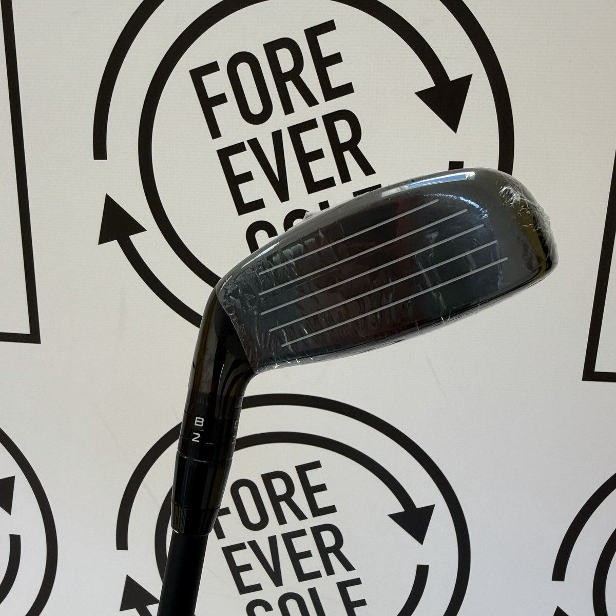 TITLEIST GT3 3 HYBRID / 19 Deg / Mens RH / 65g Stiff Flex / NEW