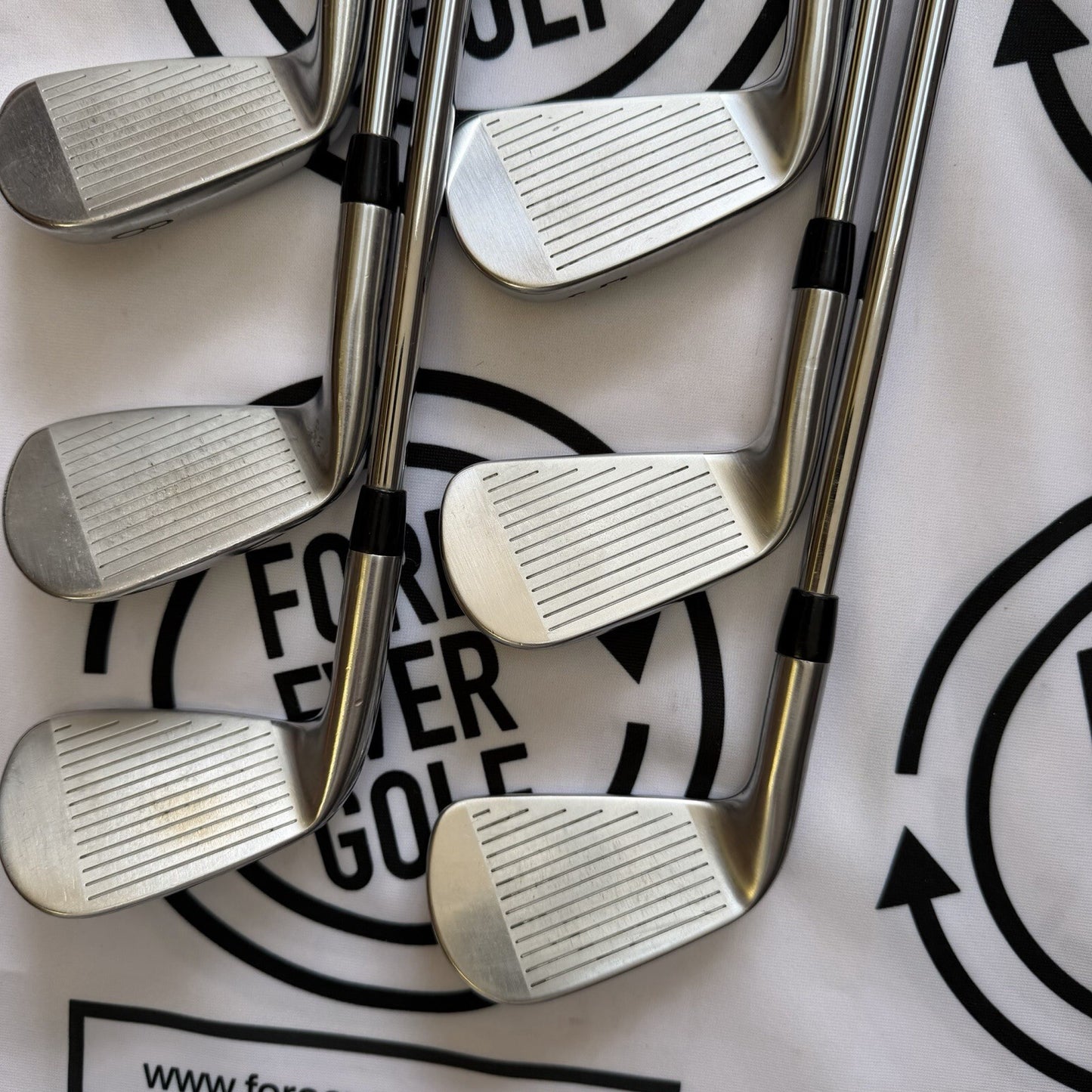 TITLEIST T100S (2019) IRONS / 5 - PW / Mens RH / 120g Stiff Flex / GOOD USED