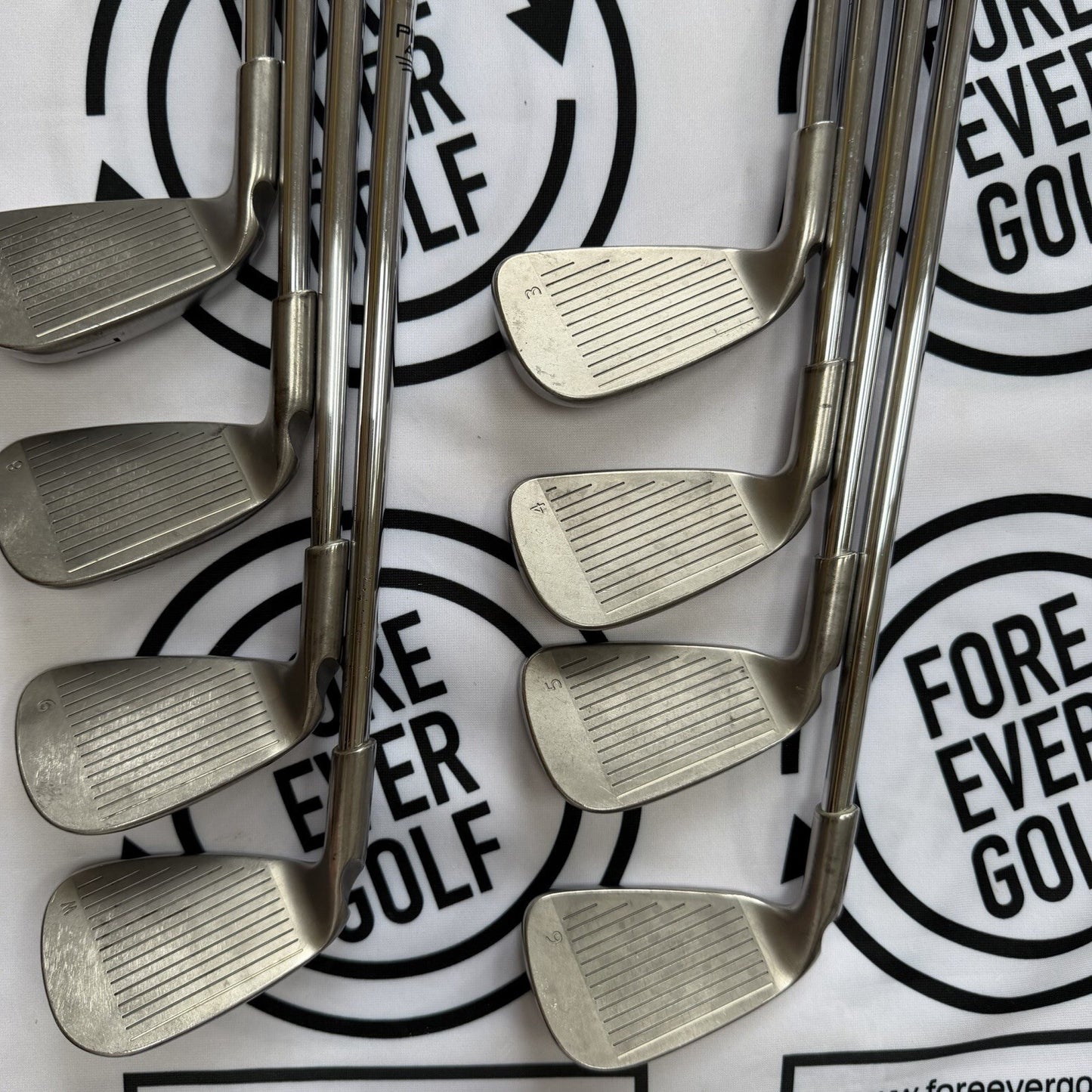 PING i15 IRONS / 3 - PW / RH / White Dot / Reg Flex / OK USED