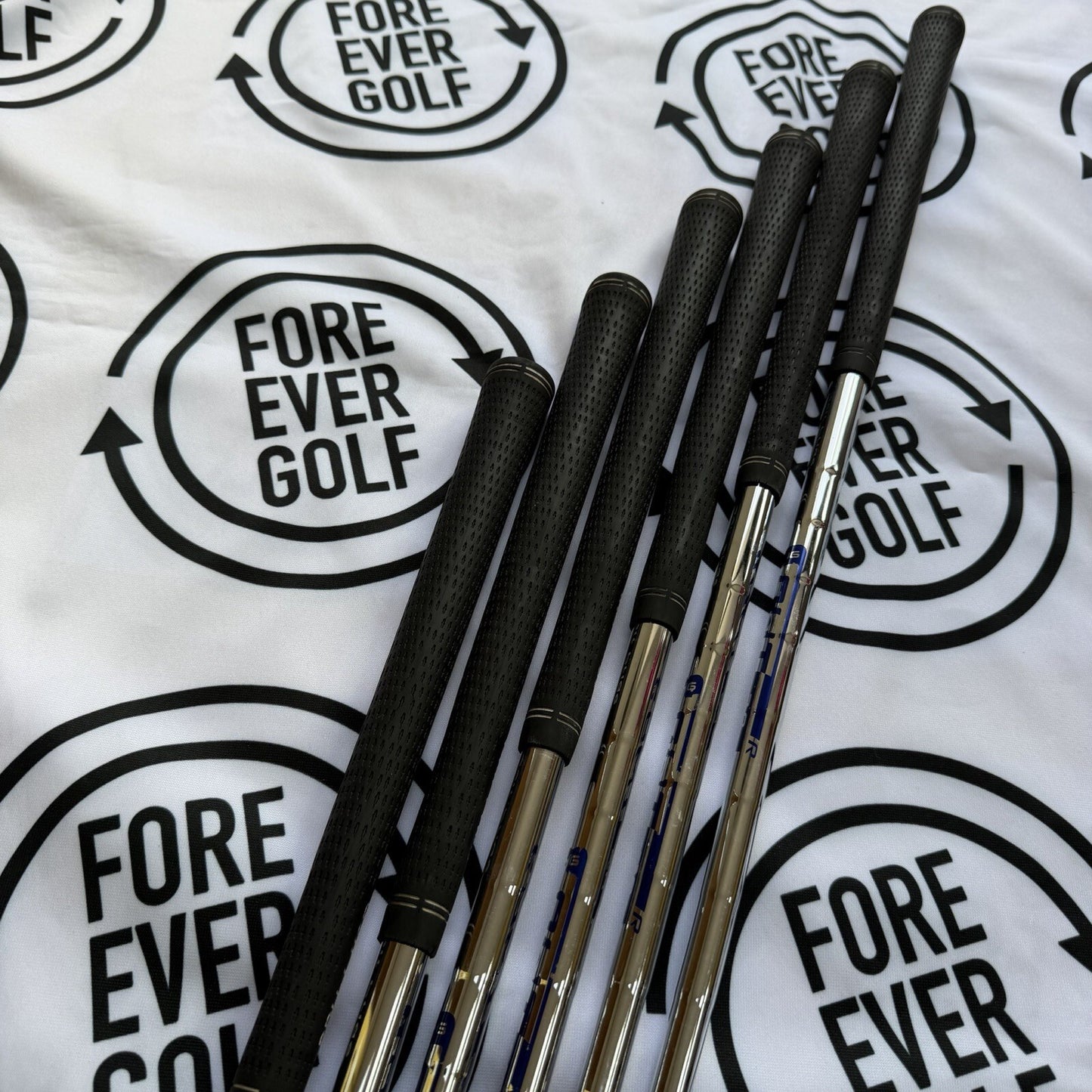 PING G400 IRONS / 5 - PW / RED DOT / RH / 98g Reg Flex / GOOD USED