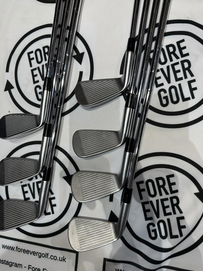 TAYLORMADE P770 (2023) IRONS / 4 - PW / RH / 100g Stiff Flex / GOOD USED