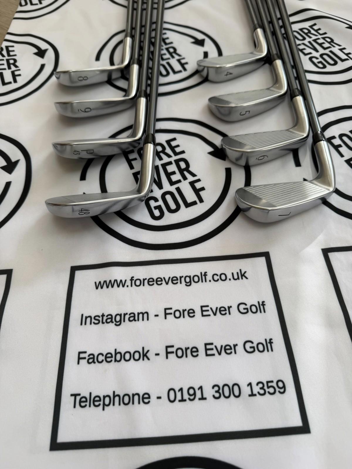 TITLEIST T250 IRONS / 4 - PW + 48 / RH / 65g Reg Flex MMT Graphite Shafts / VGC