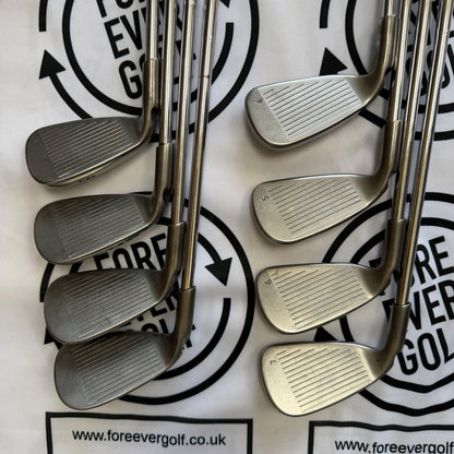 PING G30 IRONS / 4 - PW + UW / RH / Regular Flex / Black Dot / GOOD USED