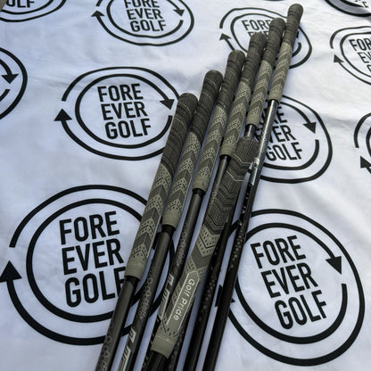 TAYLORMADE Qi IRONS / 5 - AW / Mens RH / 60g Senior Flex / V.GOOD USED