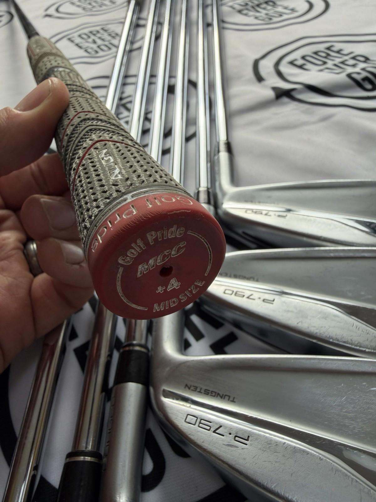 TAYLORMADE P790 (2021) IRONS / 4 - PW / Mens RH / 120g Stiff Flex / GOOD USED