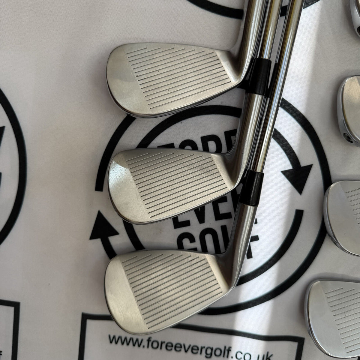 COBRA FORGED TEC ONE LENGTH IRONS (2023) / 4 - PW / 90g Reg Flex / RH / GOOD