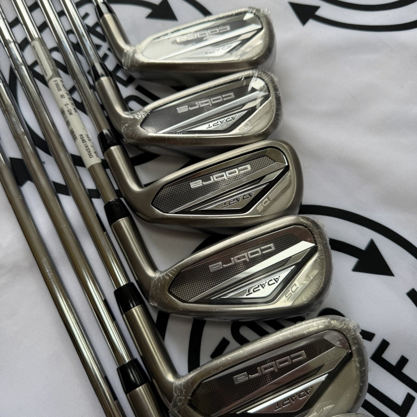 COBRA DS ADAPT IRONS / 5 - GW / Mens RH / 90g Reg Flex / NEW