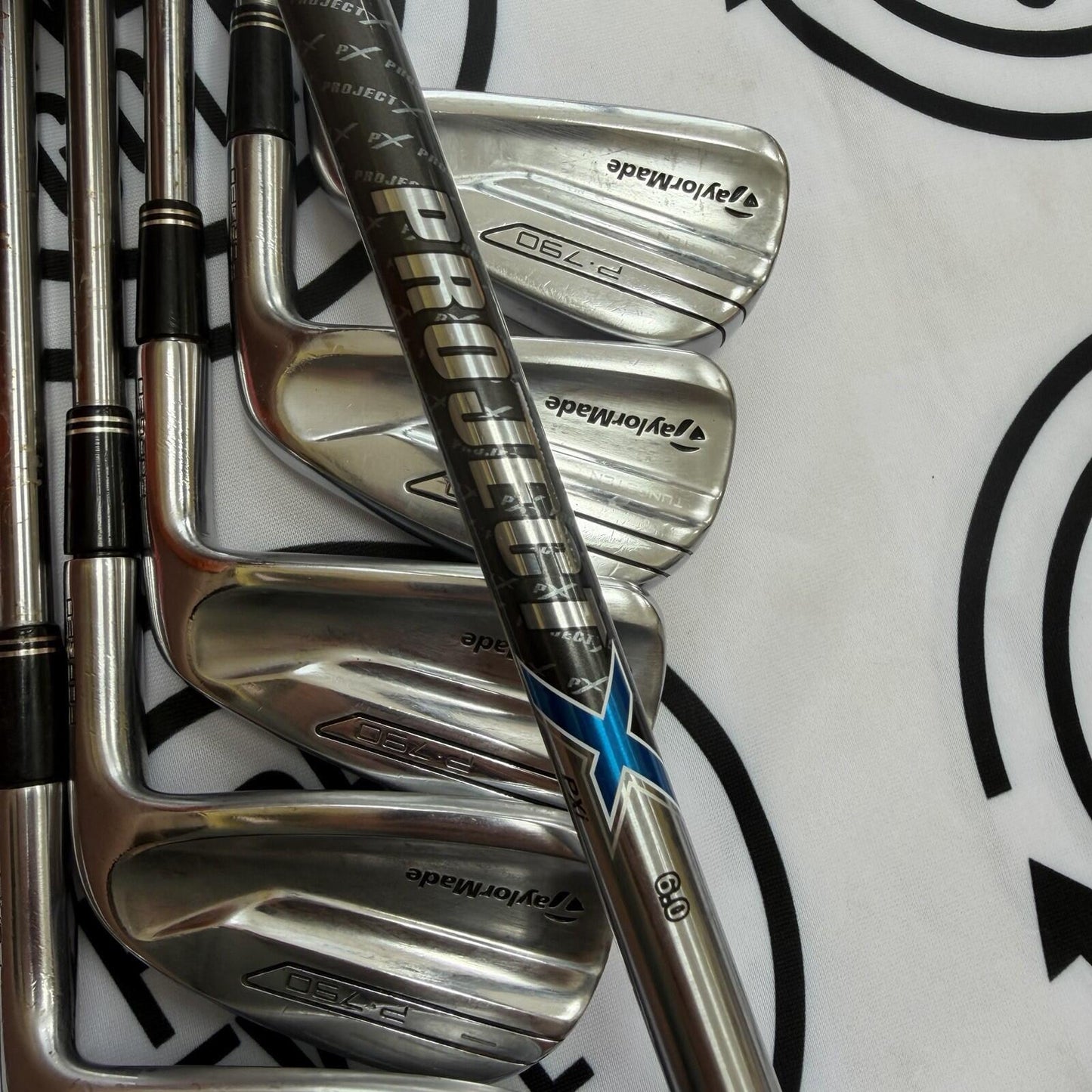 TAYLORMADE P790 (2017) IRONS / 5 - PW / Mens RH / Stiff Flex / GOOD USED