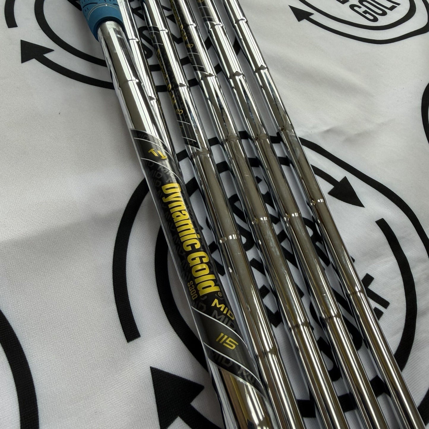 CALLAWAY Ai150 IRONS / 5 - PW / RH / 115g Stiff Flex (S300) / MINT USED
