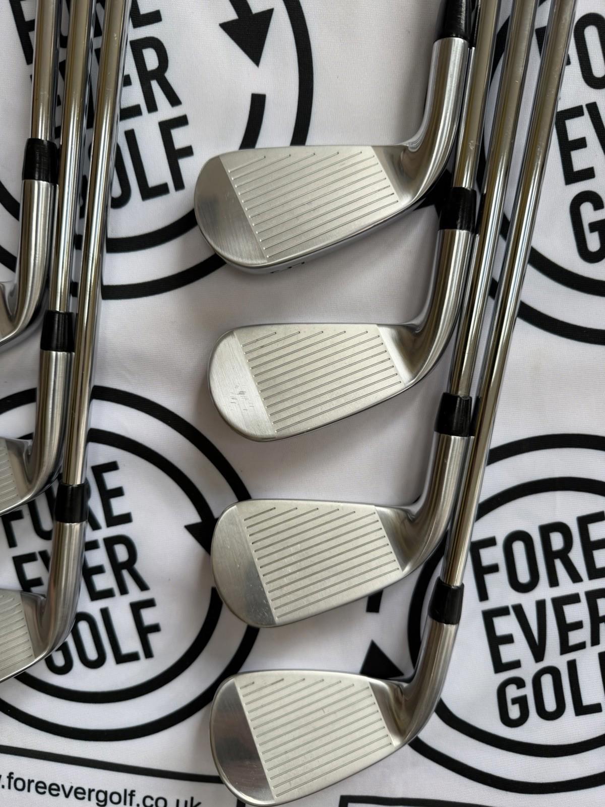 TITLEIST T350 IRONS (2023) / 5 - PW + 48 / Mens RH / Regular Flex / V.GOOD USED