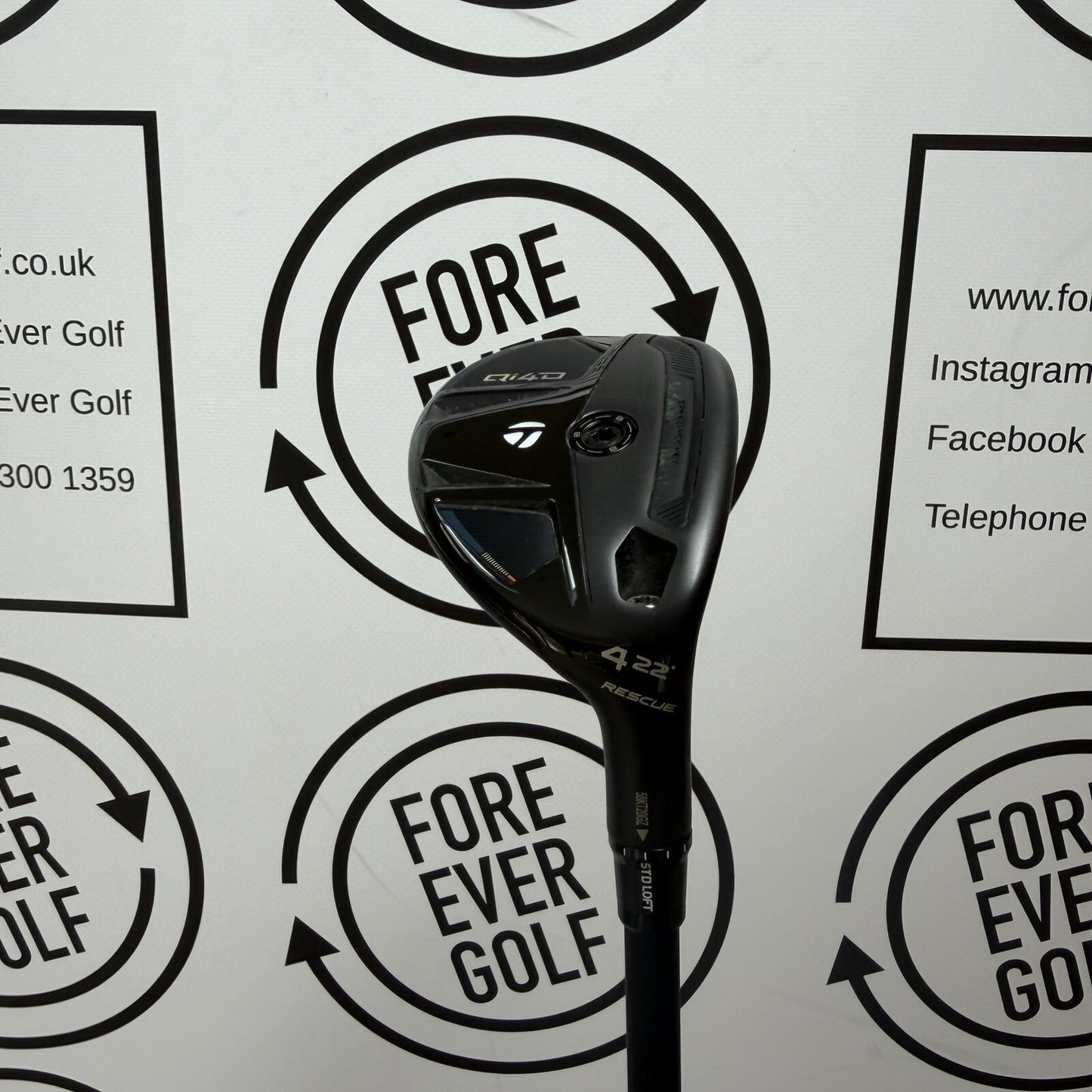 TAYLORMADE Qi4D 4 HYBRID / 22 Degree / RH / 65g Reg Flex / MINT USED