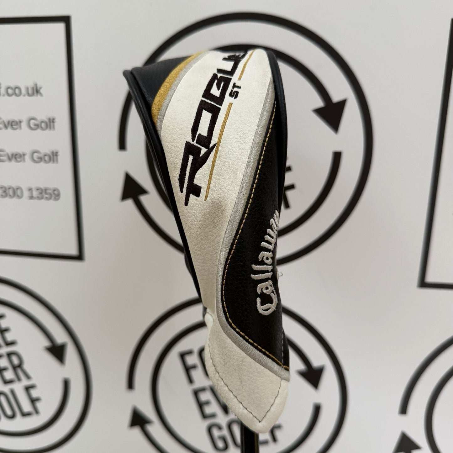 CALLAWAY ROGUE ST MAX PRO 3 HYBRID / 20 Deg / RH / 85g Stiff Flex / GOOD USED