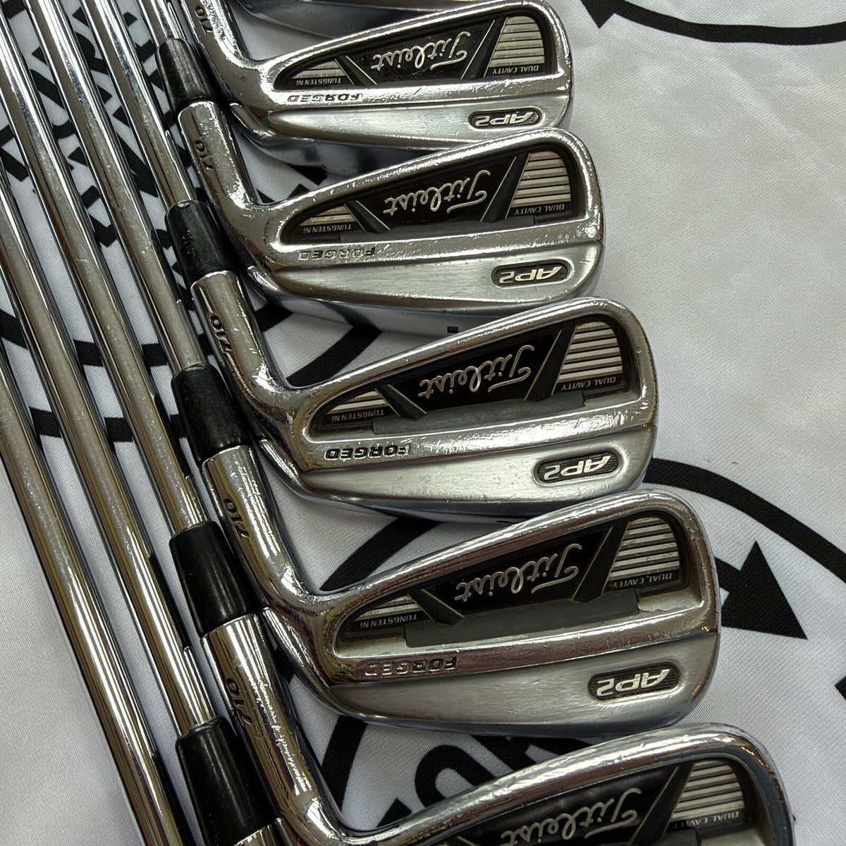 TITLEIST AP2 710 IRONS / 3 - PW / Mens RH / Stiff Flex / FAIR USED