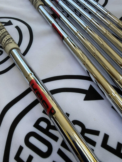 TITLEIST T100/T150 (2025) COMBO IRONS / 4 - PW / RH / 120g Stiff Flex / V.GOOD