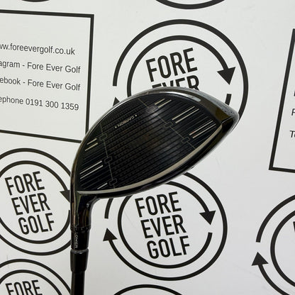 TAYLORMADE Qi35 DESIGNER DRIVER / 10.5 / RH / Graphite Design IZ-7 Stiff Flex