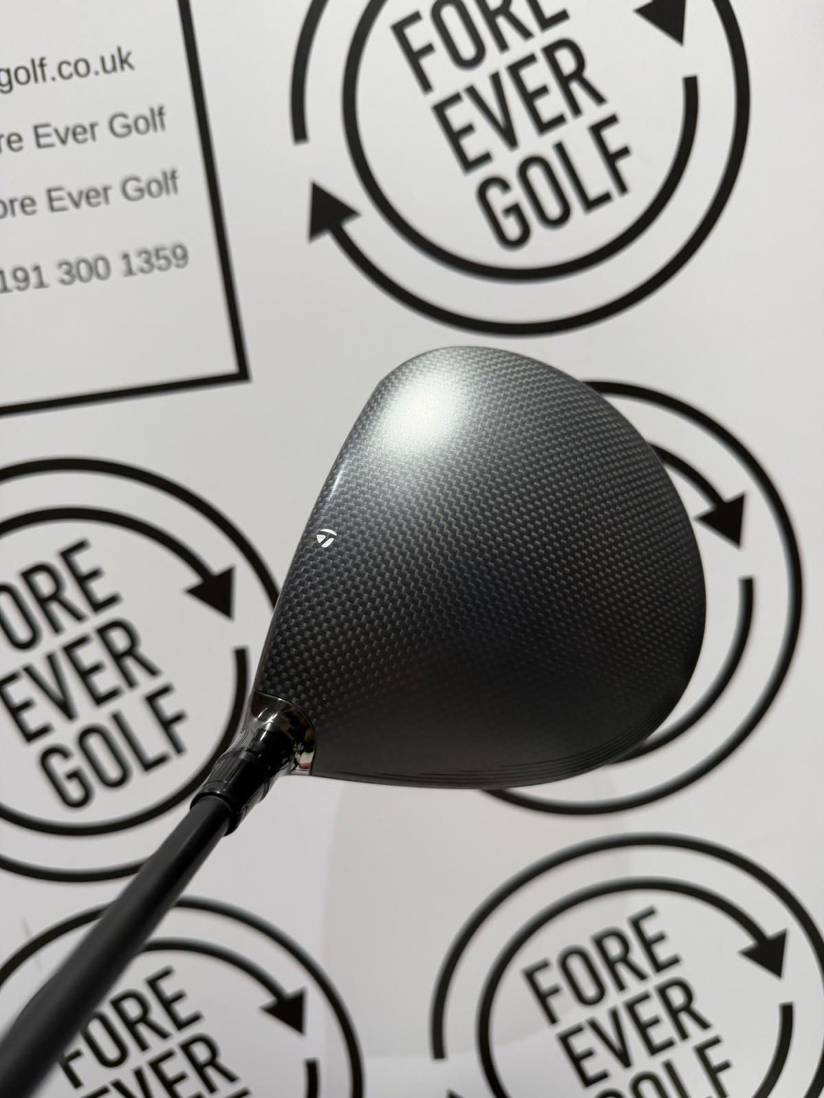 TAYLORMADE Qi35 MAX DRIVER / 10.5 Deg / Mens RH / 50g Stiff Flex / GOOD USED