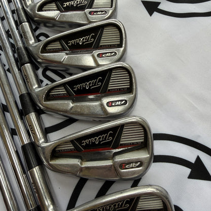 TITLEIST AP1 710 IRONS / 4 - PW / Mens RH / 105g Reg Flex / GOOD USED