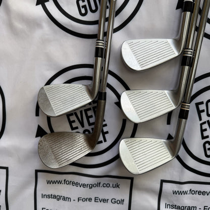 FOURTEEN TB-7 IRONS / 7 - PW + 48 / RH 95g Reg Flex / ACCRA IZ SHAFTS / V.GOOD