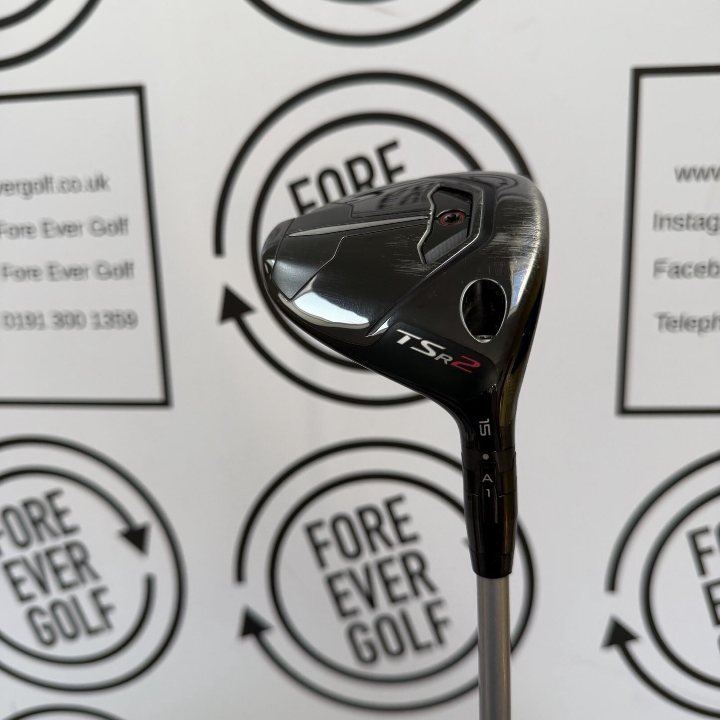 TITLEIST TSR2 3 WOOD / 15 Deg / RH / GRAPHITE DESIGN TOUR AD UB-7X Shaft
