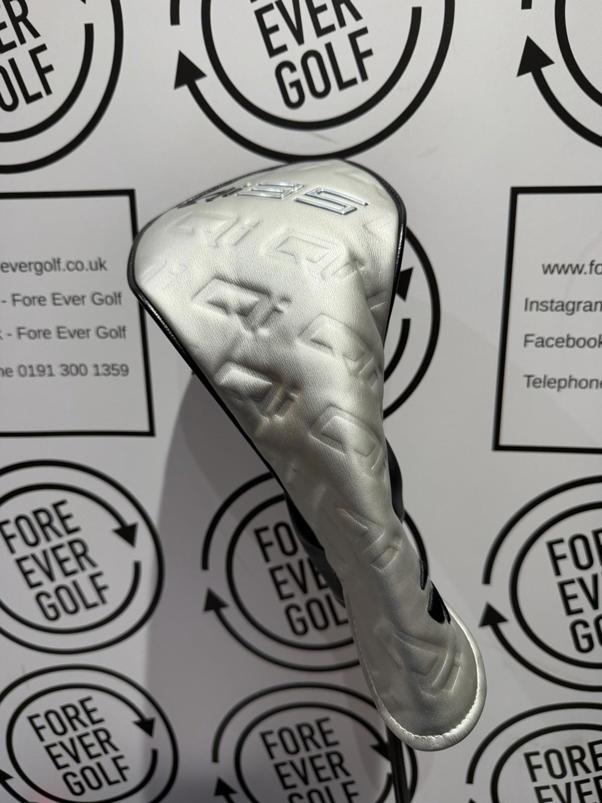 TAYLORMADE Qi35 MAX DRIVER / 10.5 Deg / Mens RH / 50g Stiff Flex / GOOD USED