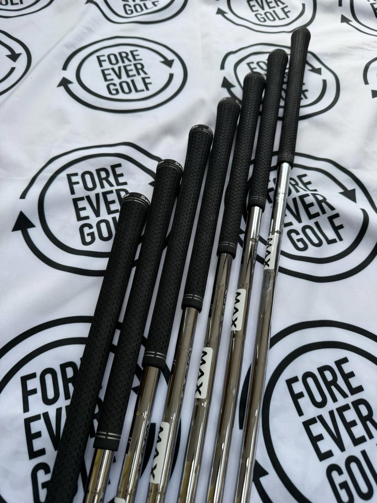 TAYLORMADE Qi MAX IRONS / 5 - PW + SW / RH / 85g Stiff Flex / NEW