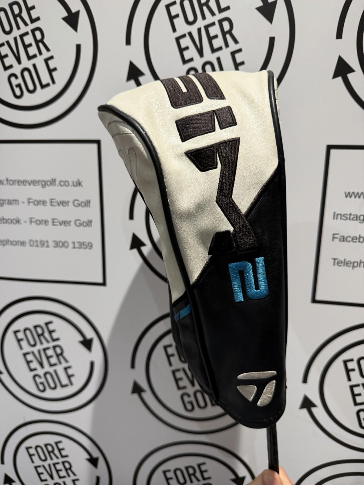 TAYLORMADE SIM2 DRIVER / 9 Degree / RH / 60g Stiff Flex / GOOD USED