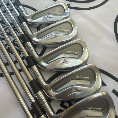 MIZUNO PRO 243 IRONS / 4 - PW / Mens TH / 115g Stiff Flex / V.GOOD USED