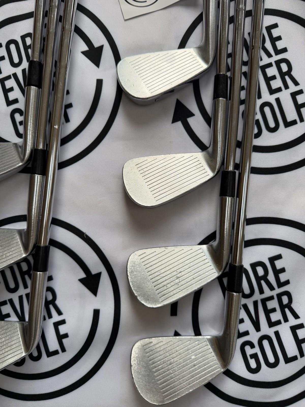 TAYLORMADE P7MC (2021) IRONS / 4 - PW / Mens RH / 120g Stiff Flex / GOOD USED