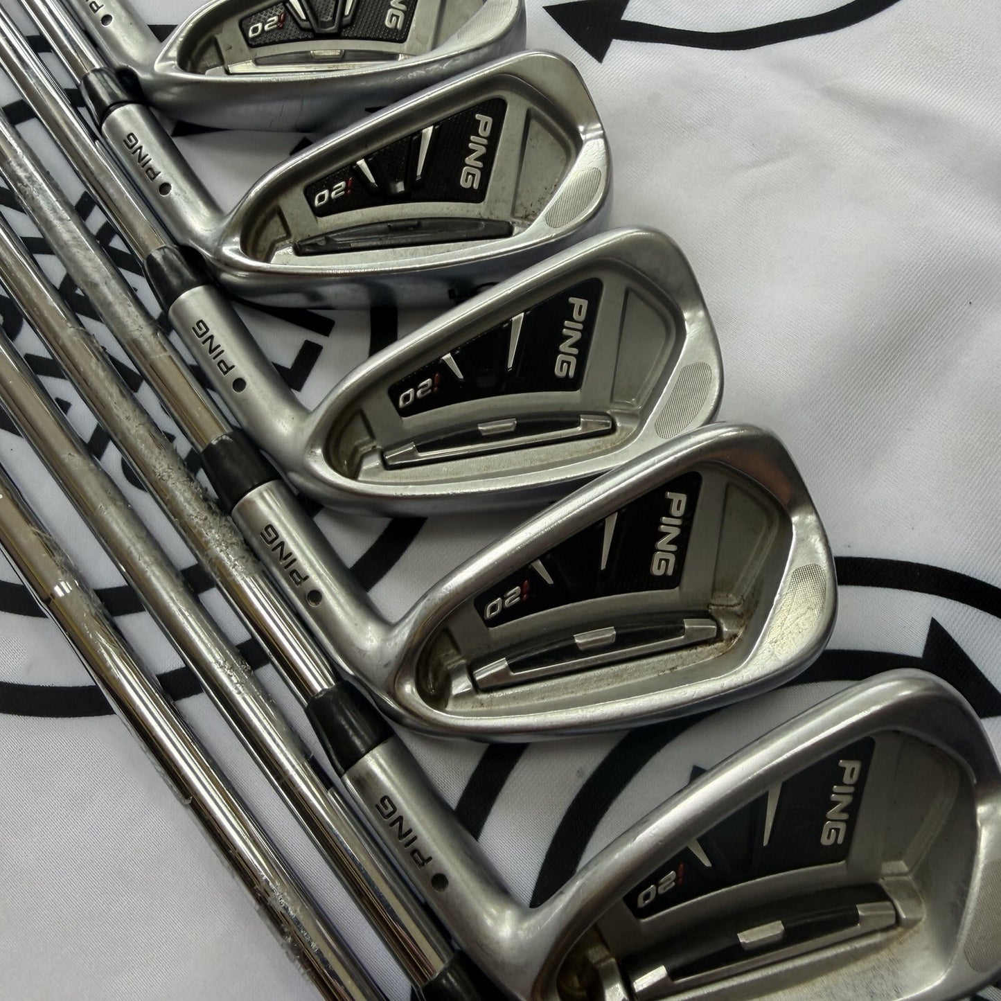 PING i20 IRONS / 4 - PW / Mens RH / Black Dot / Regular Flex / GOOD USED