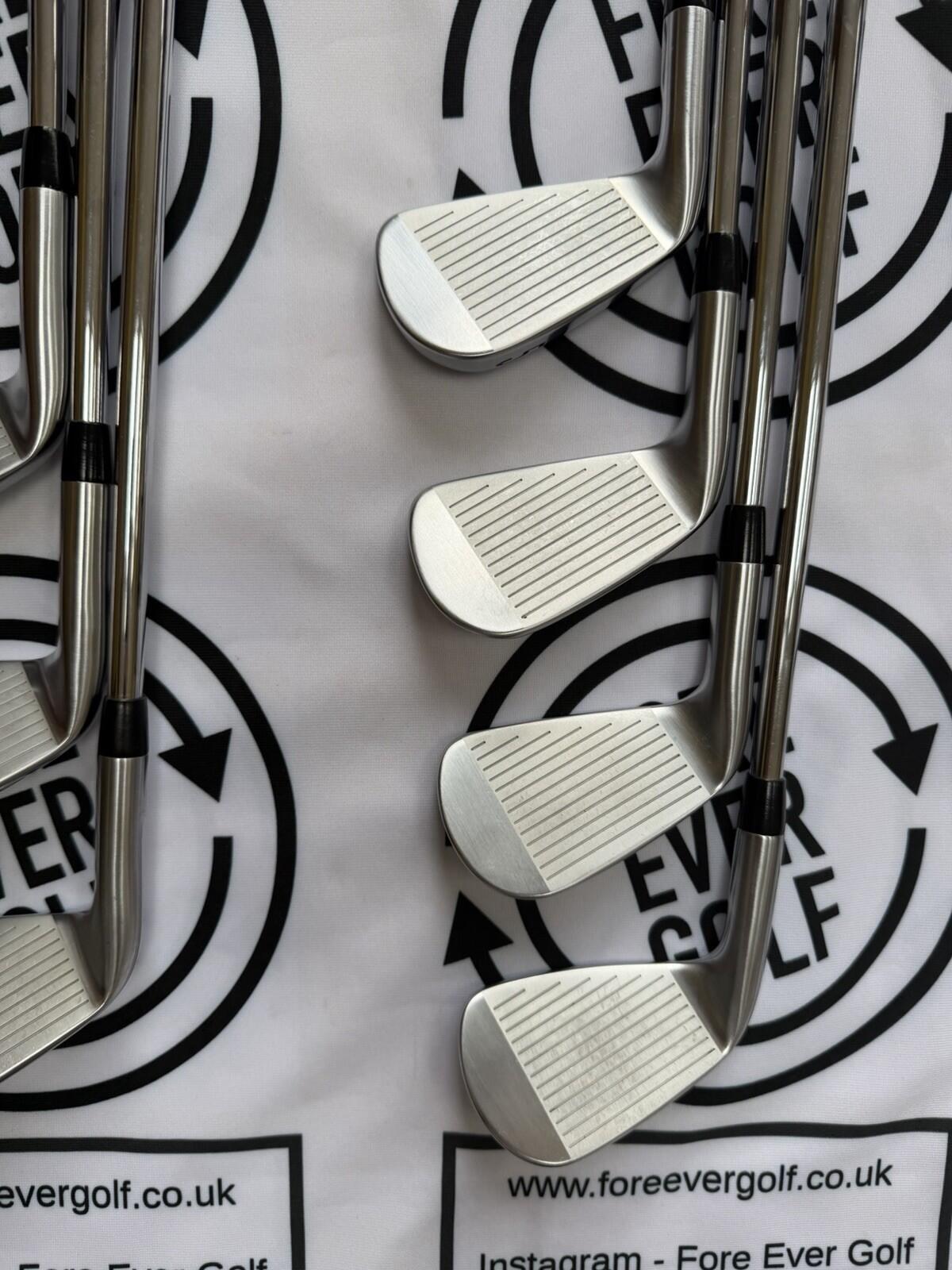 TITLEIST T100s IRONS / 5 - PW + 48 / Mens RH / 120g Regular Flex / V.GOOD USED