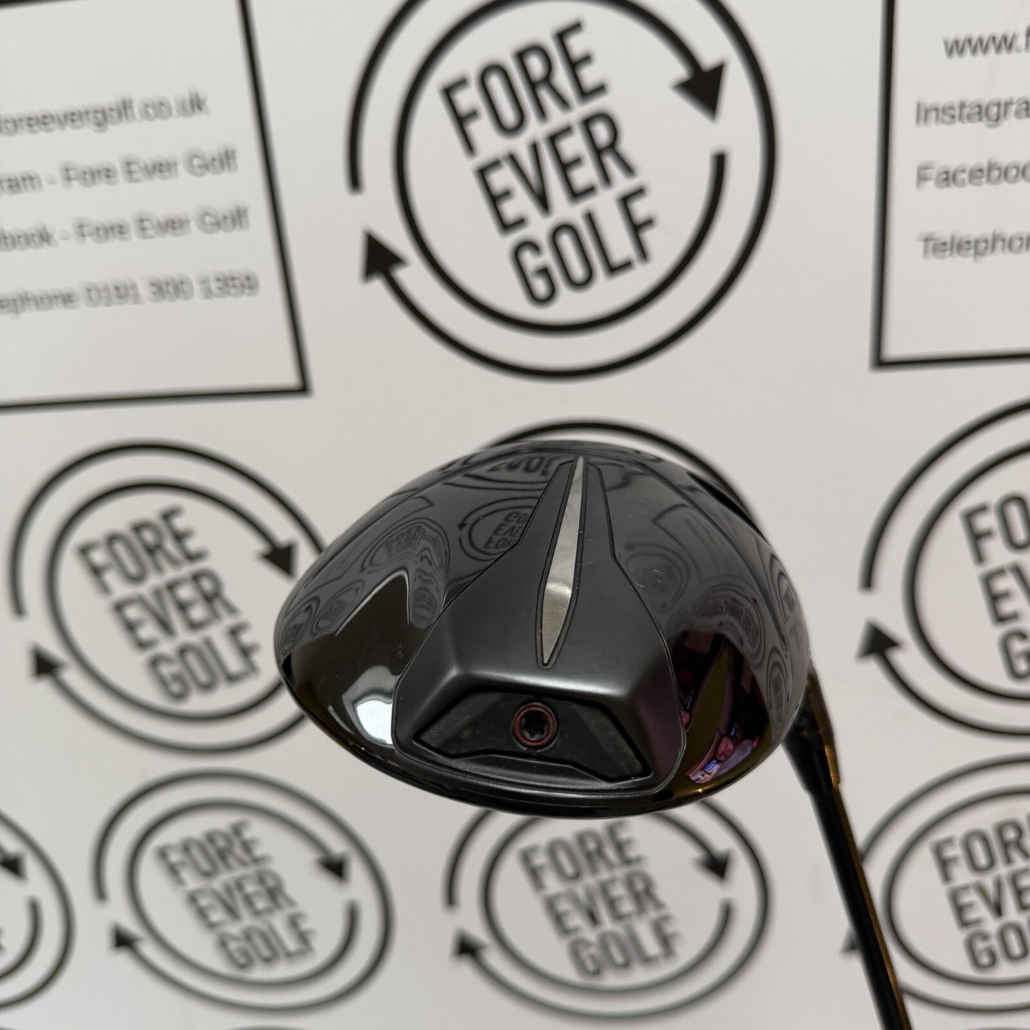 TITLEIST TSR1 DRIVER / 10 Degree / Mens RH / 50g Reg Flex / V.GOOD USED
