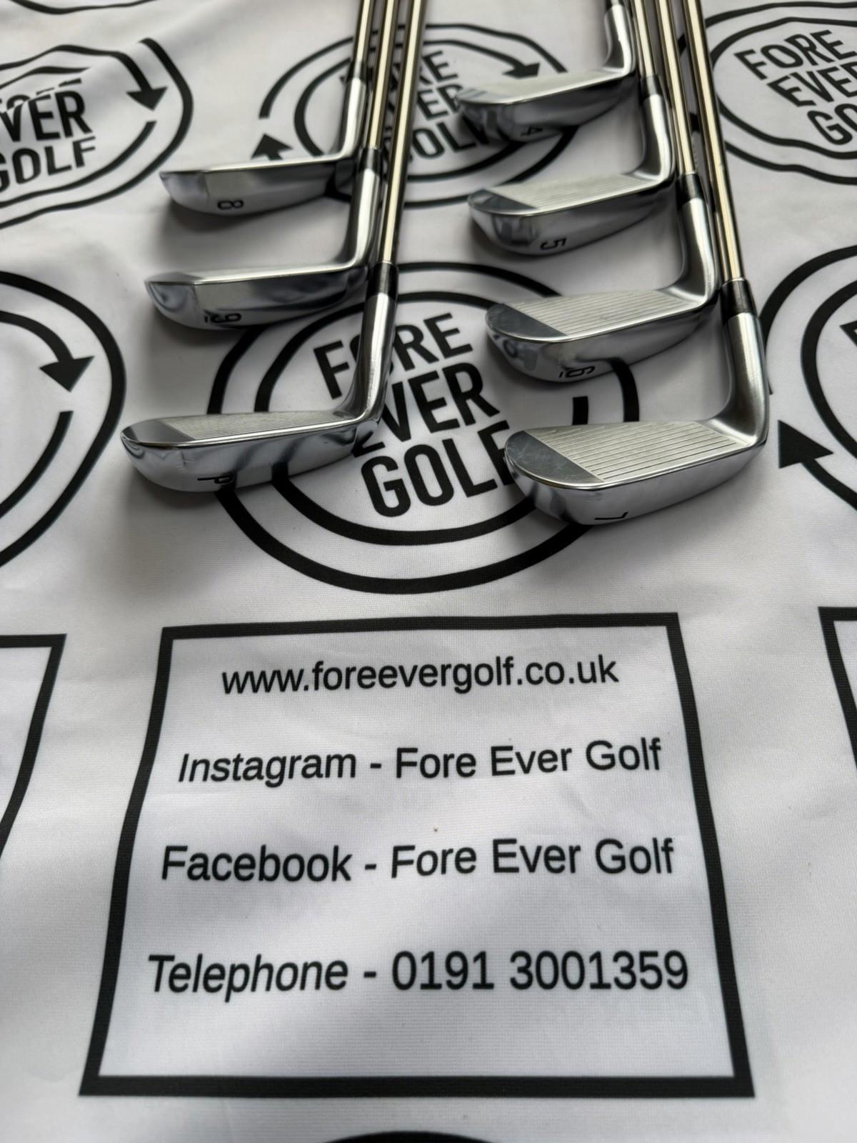 SRIXON ZXi5 IRONS / 4 - PW / Mens RH / Stiff Flex Graphite Shafts / V.GOOD USED