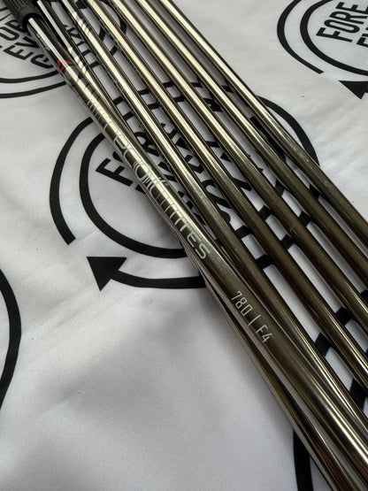 SRIXON ZXi5 IRONS / 4 - PW / Mens RH / Stiff Flex Graphite Shafts / V.GOOD USED