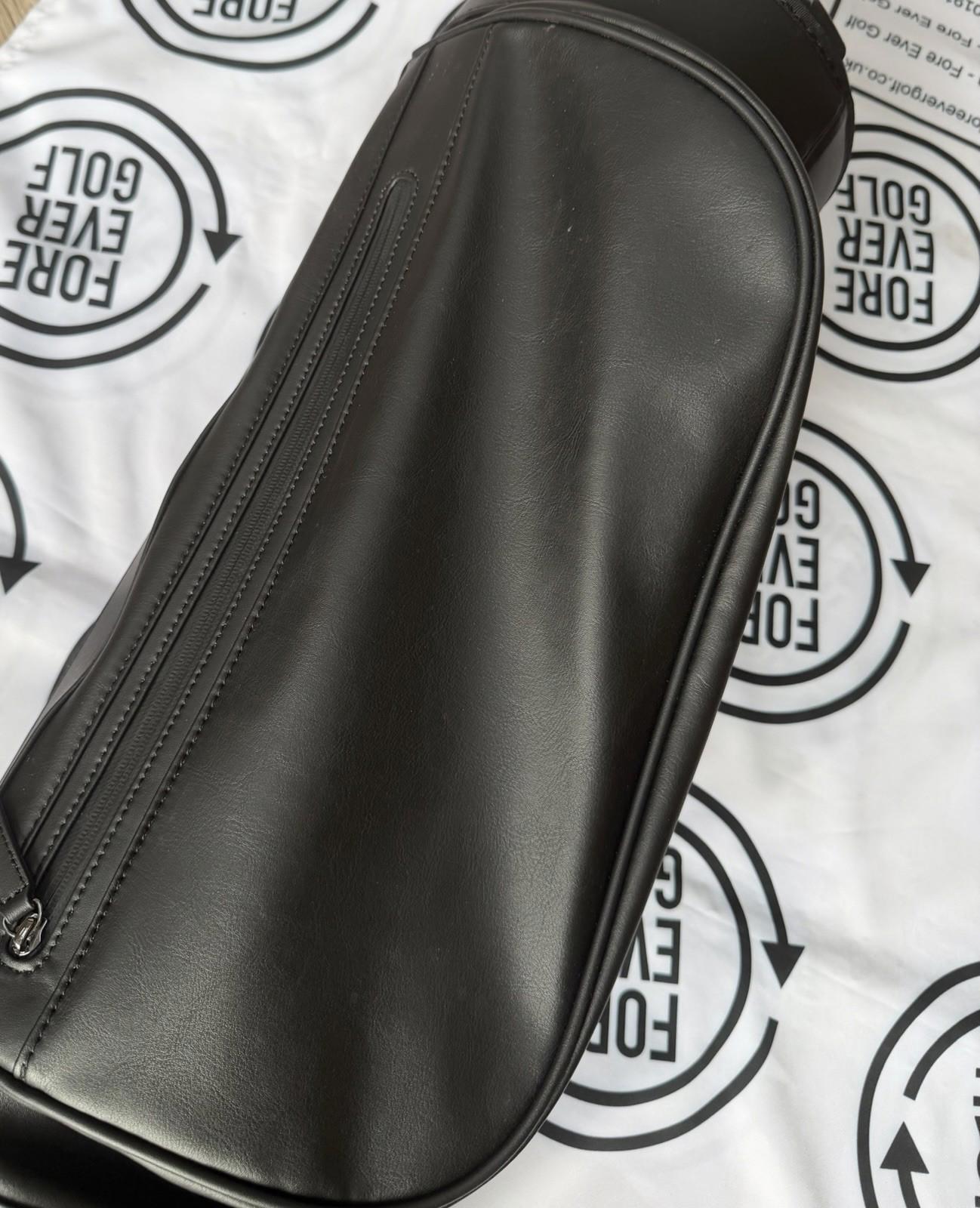 TITLEIST LINKS LEGEND PENCIL GOLF BAG / 2 Way Divide / One Strap / NEW