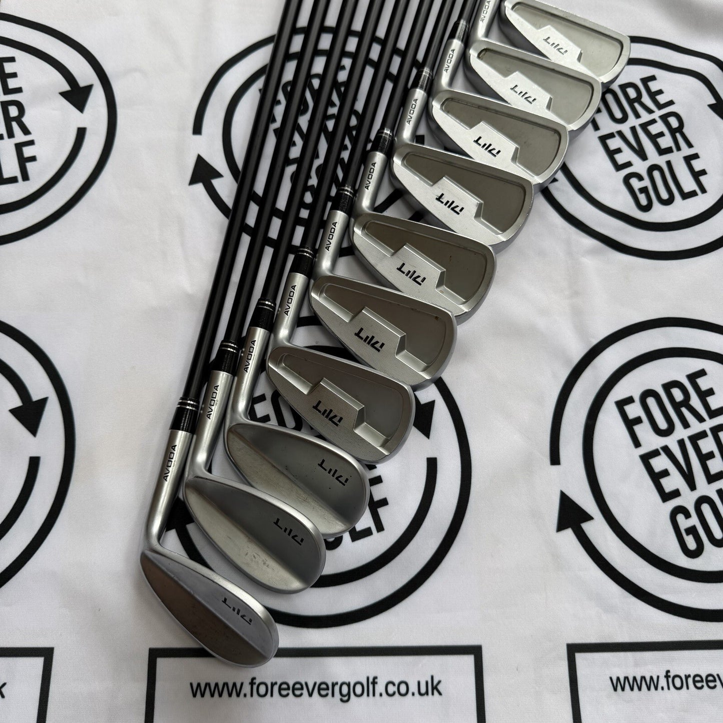 AVODA COMBO LENGTH IRONS / 4- PW + GW + SW + LW / RH / 90g Stiff KBS TGI