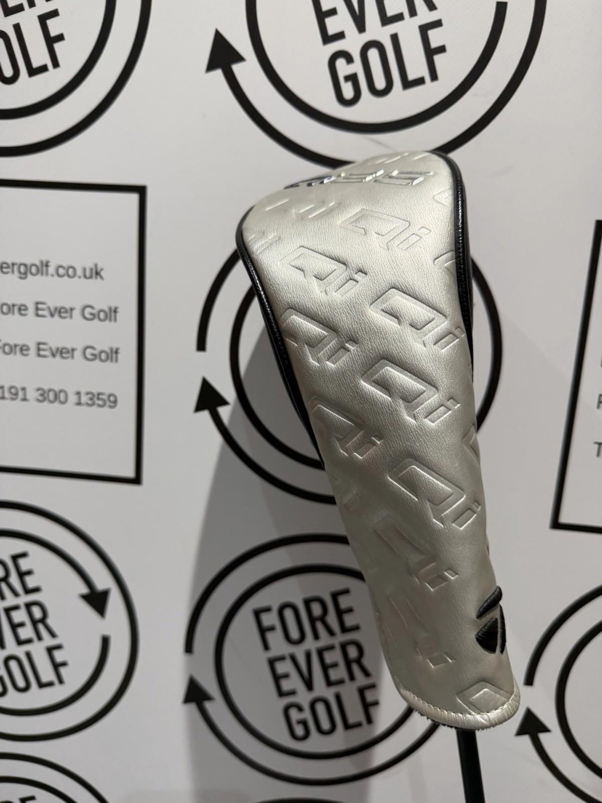 TAYLORMADE Qi35 5 WOOD / 18 Degree / RH / 75g Stiff Flex / MINT USED